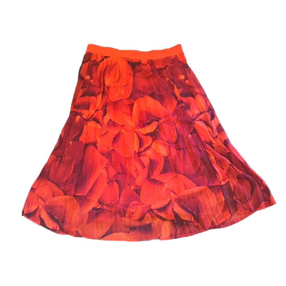 NWT New York & Co Floral Pleated Skirt